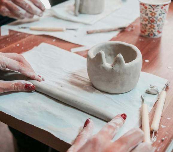 Keramikskål med öron