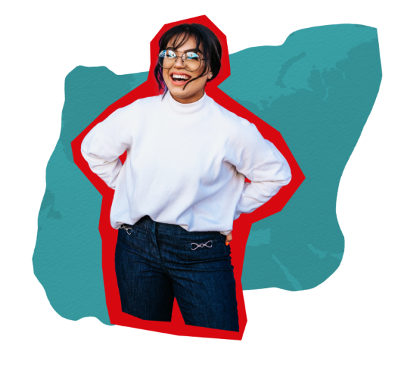 glad kvinna med glasögon mot en turkos bakgrund