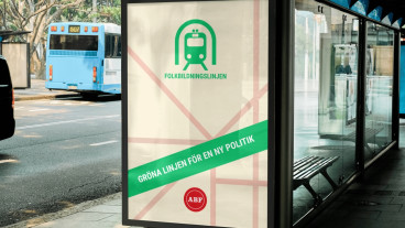 Utomhusreklam som föreställer en fiktiv affisch med den gröna linjen
